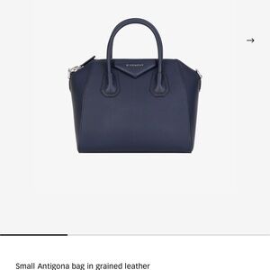 Givenchy Antigona grained leather bag